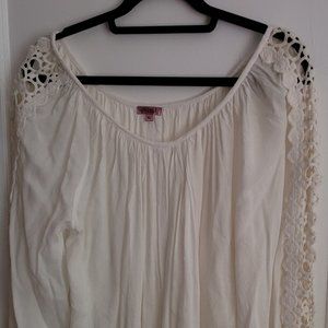 Cream Crochet sleave Blouse XL